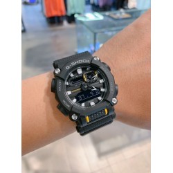 ZEGAREK MĘSKI CASIO G-SHOCK GA-900-1AER (zd142a)